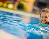 Как правильно научить ребенка плавать?